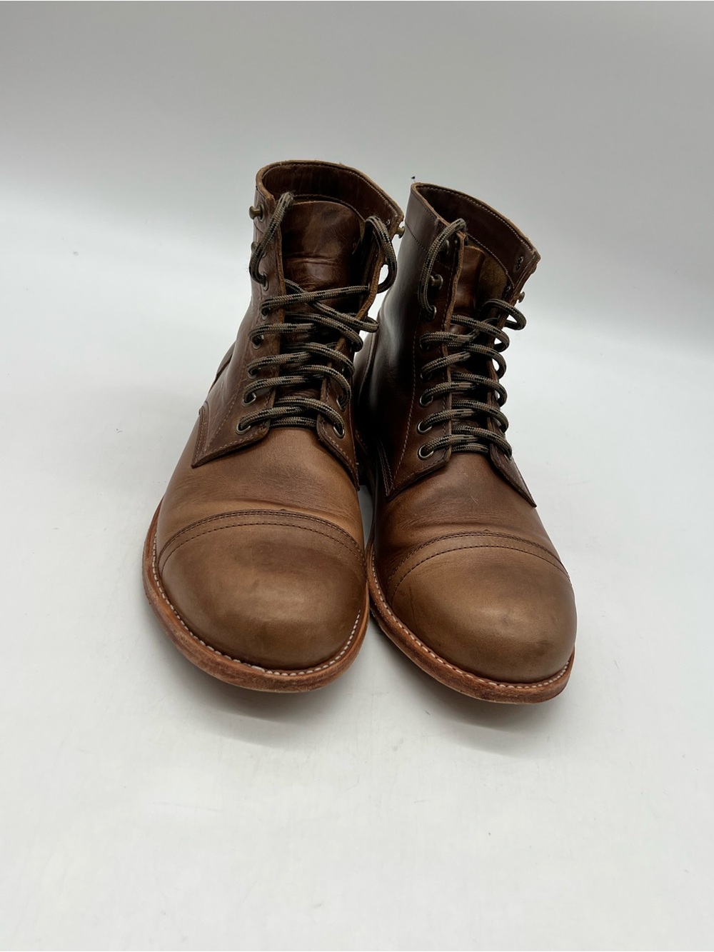 Oak Street Bootmakers Trench Men’s 10.5 Natural Chromexcel Leather Cap Toe Boots
